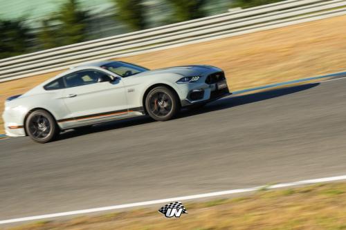 UV-1509-urban-valverph-210