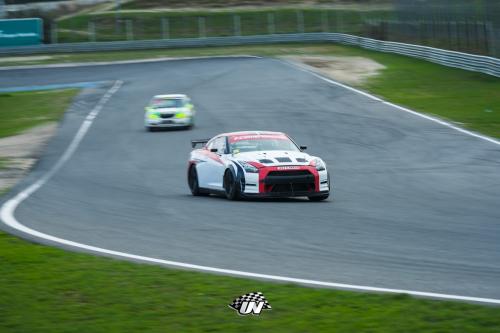 UV-0211web-valverph-17-