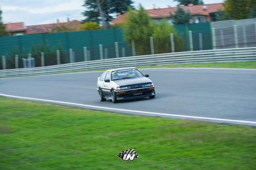 UV-0211web-valverph-28-